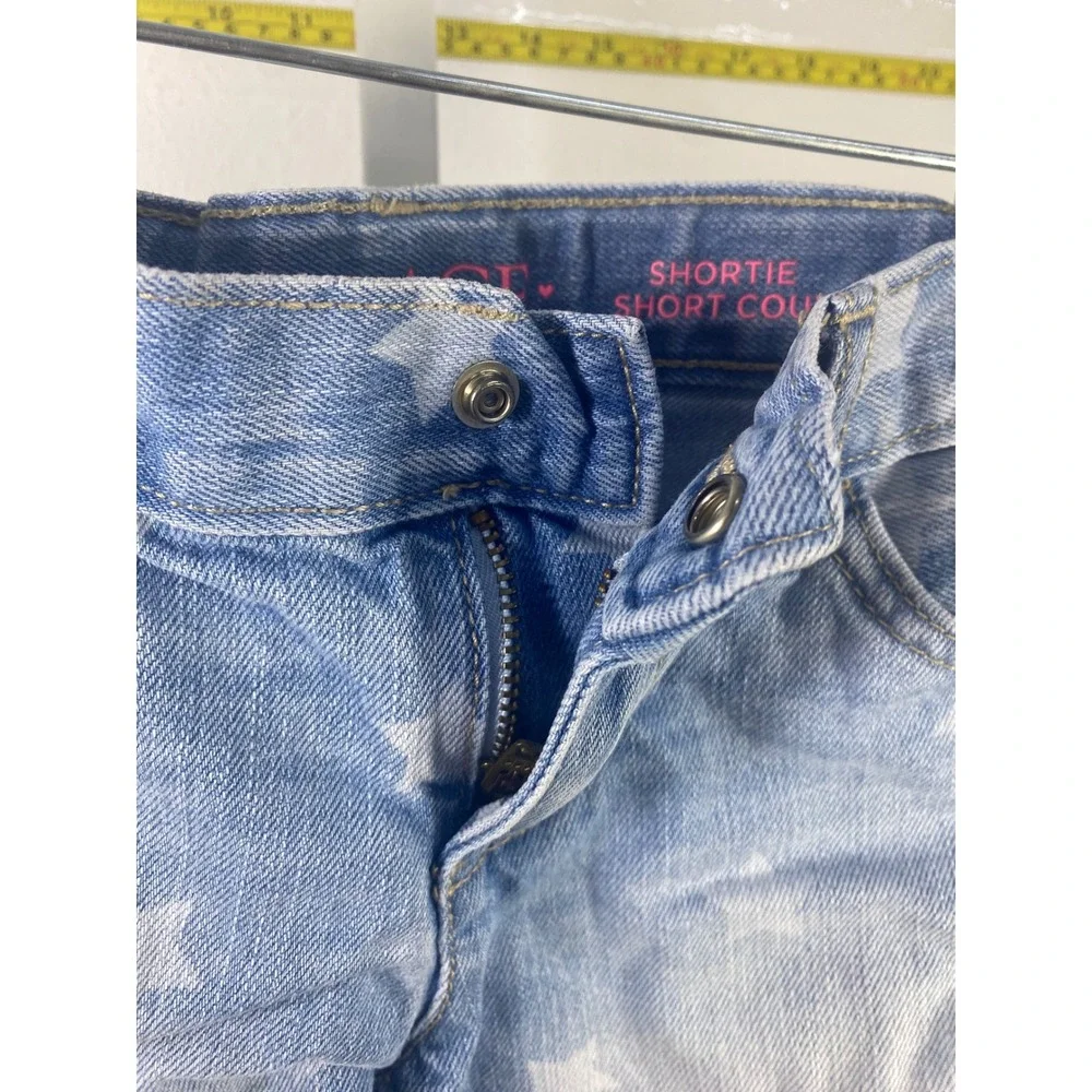 The Childrens Place Girls Star Print Denim Shortie Cut Off Shorts Light Wash 5